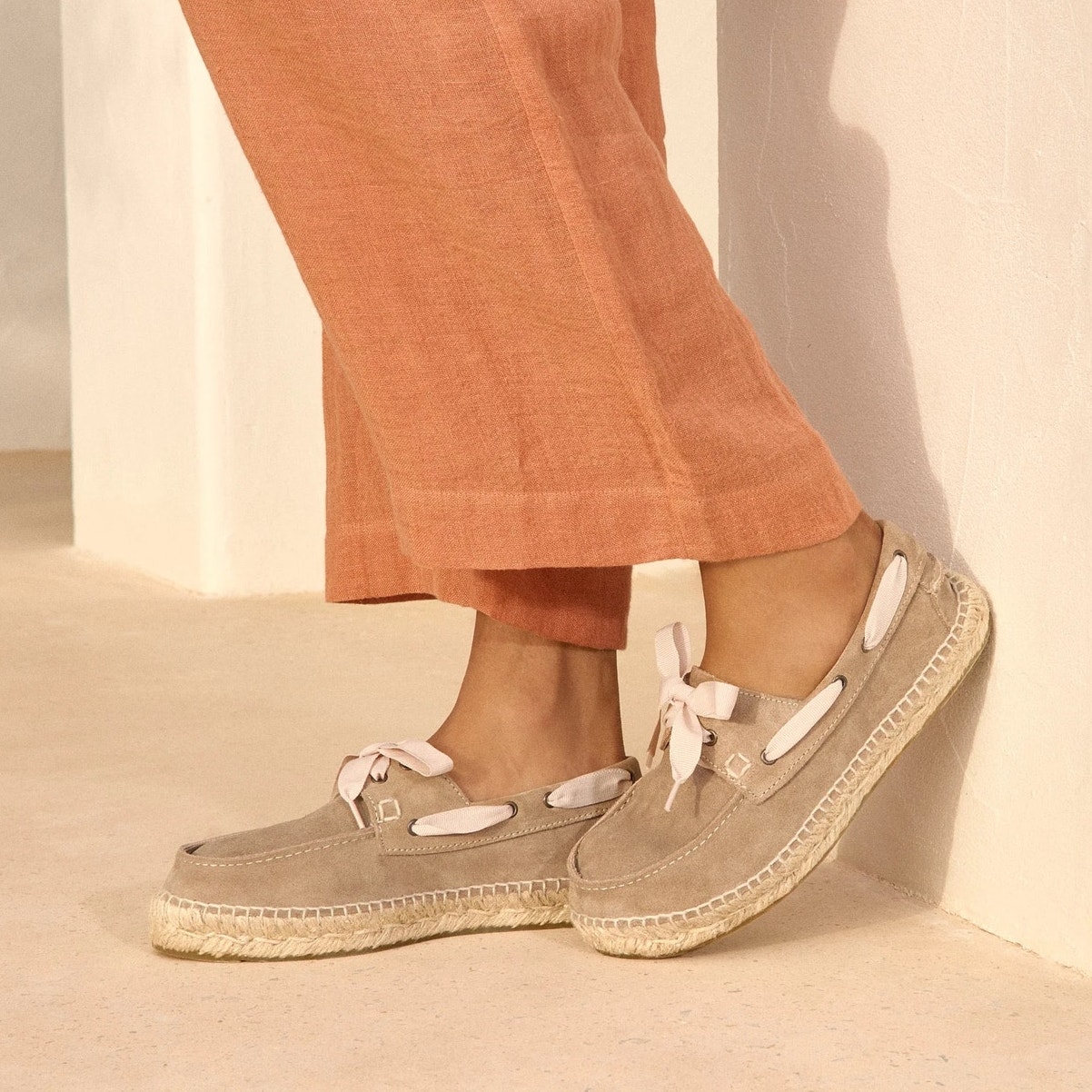 Manebi Nwb Hamptons Taupe Suede Leather Ribbon Tie Slip On Casual Boat Shoes — image 2 of 8